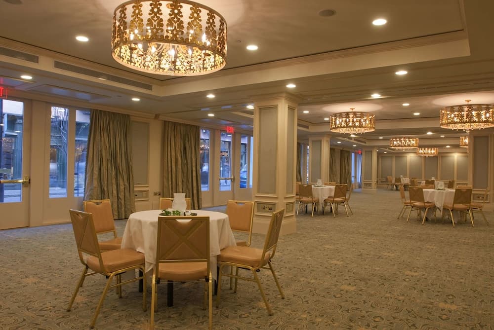 Hotel Monteleone gallery photo in New Orleans, LA — image 63