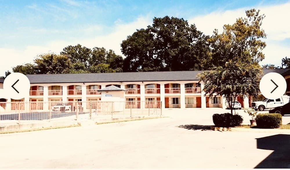 Cajun Inn — hotel in Shreveport, Louisiana