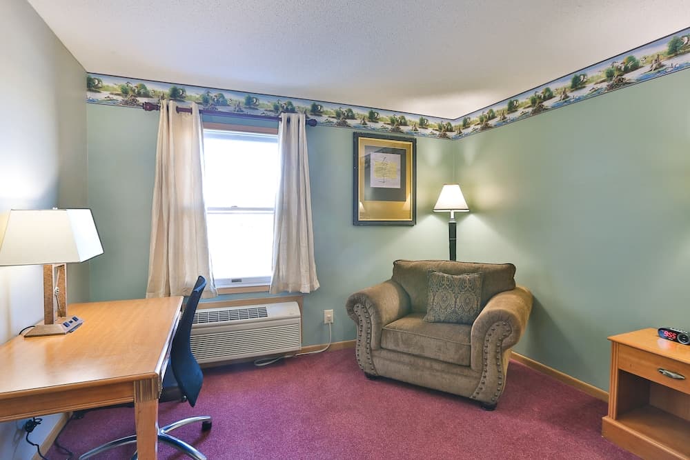Amerivu Inn And Suites New Richmond gallery photo in New Richmond, WI — image 7
