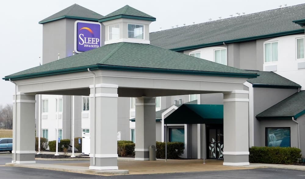 Sleep Inn & Suites Oregon - Toledo gallery photo in Oregon, OH — image 21