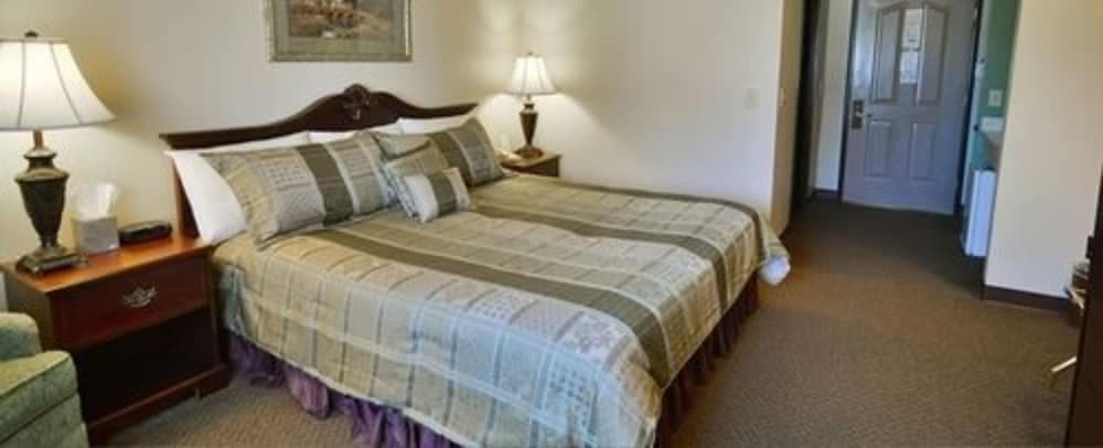 Hearthstone Inn & Suites gallery photo in Cedarville, OH — image 27