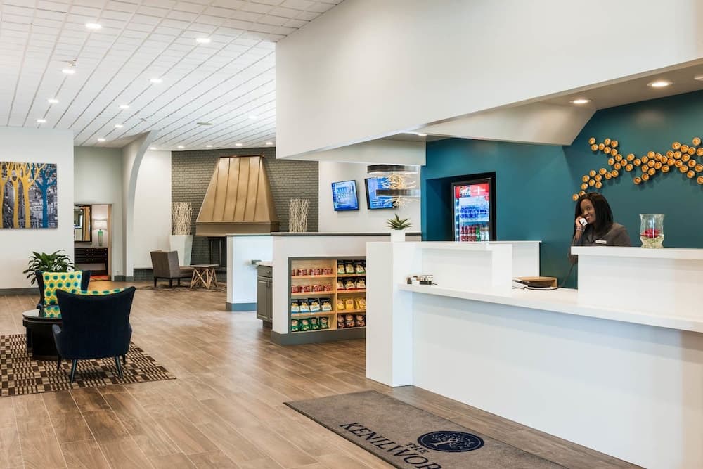 The Kenilworth Hotel - Airport West gallery photo in Kenilworth, NJ — image 45