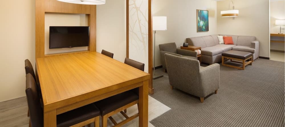 Hyatt Place Lubbock gallery photo in Lubbock, TX — image 7