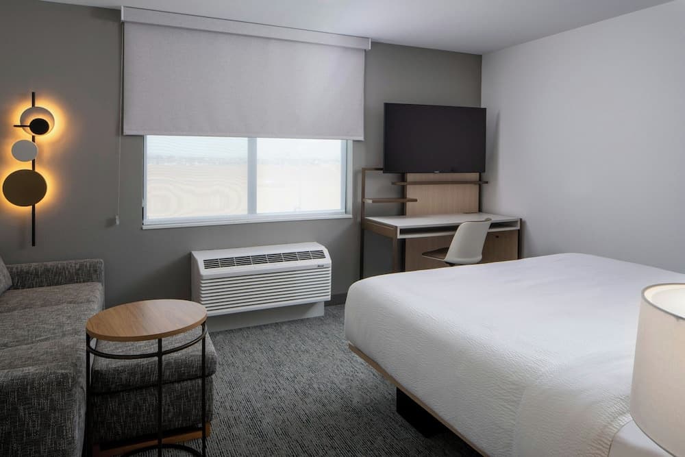 Towneplace Suites By Marriott Surprise Prasada interior in Surprise, AZ — gallery photo 2