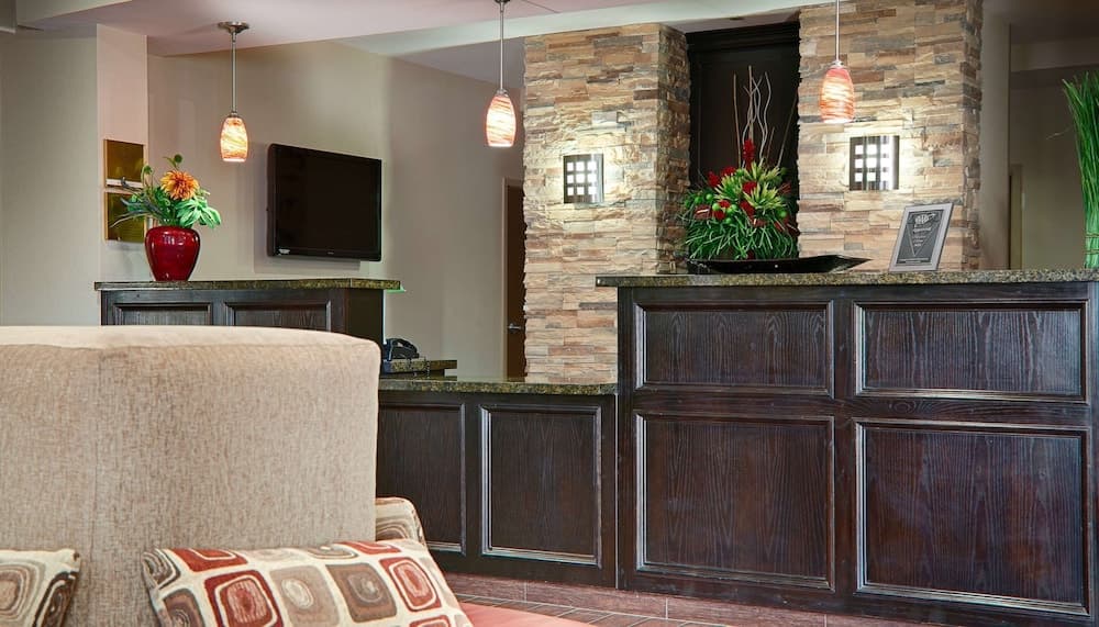 Best Western Plus Cushing Inn & Suites interior in Cushing, OK — gallery photo 2