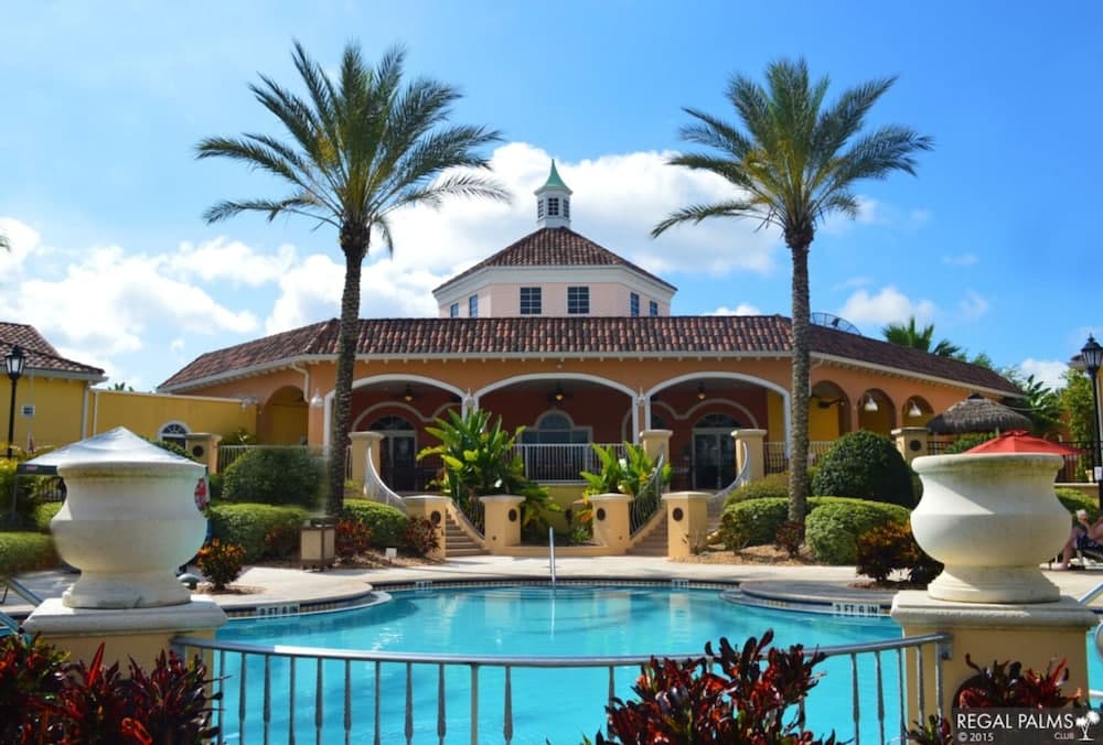 Regal Palms Resort & Spa 216 property views in Davenport, FL — gallery photo 3