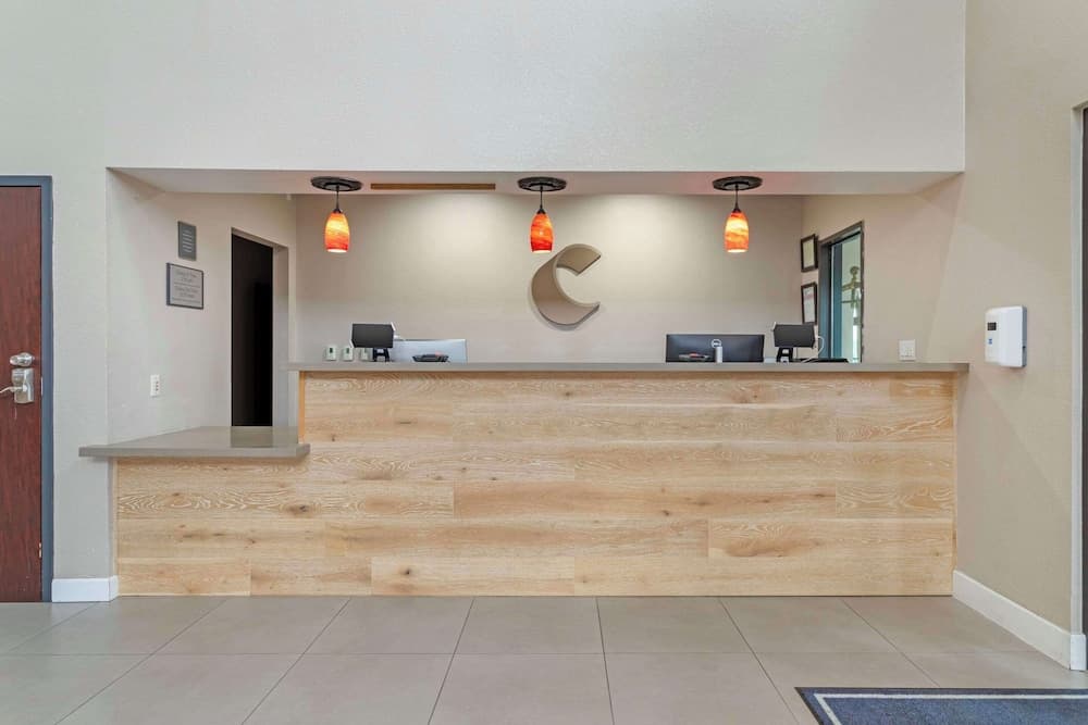 Comfort Suites Shenandoah-The Woodlands gallery photo in The Woodlands, TX — image 33