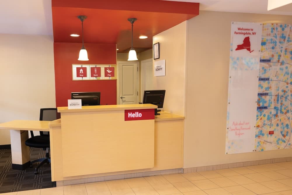 TownePlace Suites by Marriott Republic Airport Long Island interior in Farmingdale, NY — gallery photo 2
