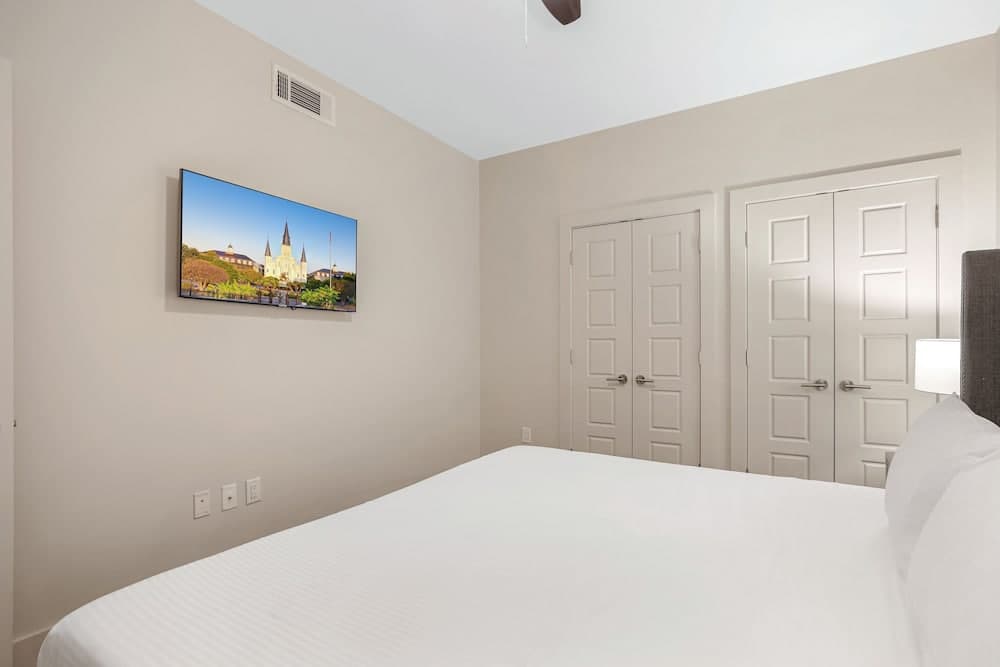 Gorgeous Condos Near French Quarter interior in New Orleans, LA — gallery photo 2