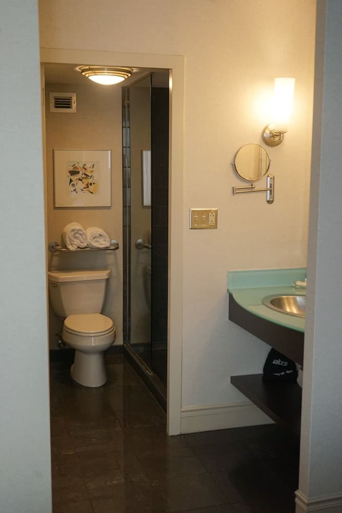 Crowne Plaza Syracuse, an IHG Hotel gallery photo in Syracuse, NY — image 7