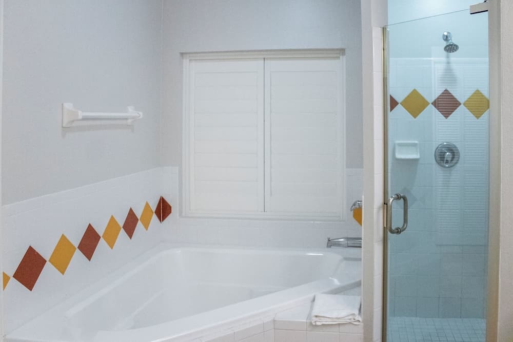 Barefoot Suites gallery photo in Kissimmee, FL — image 8