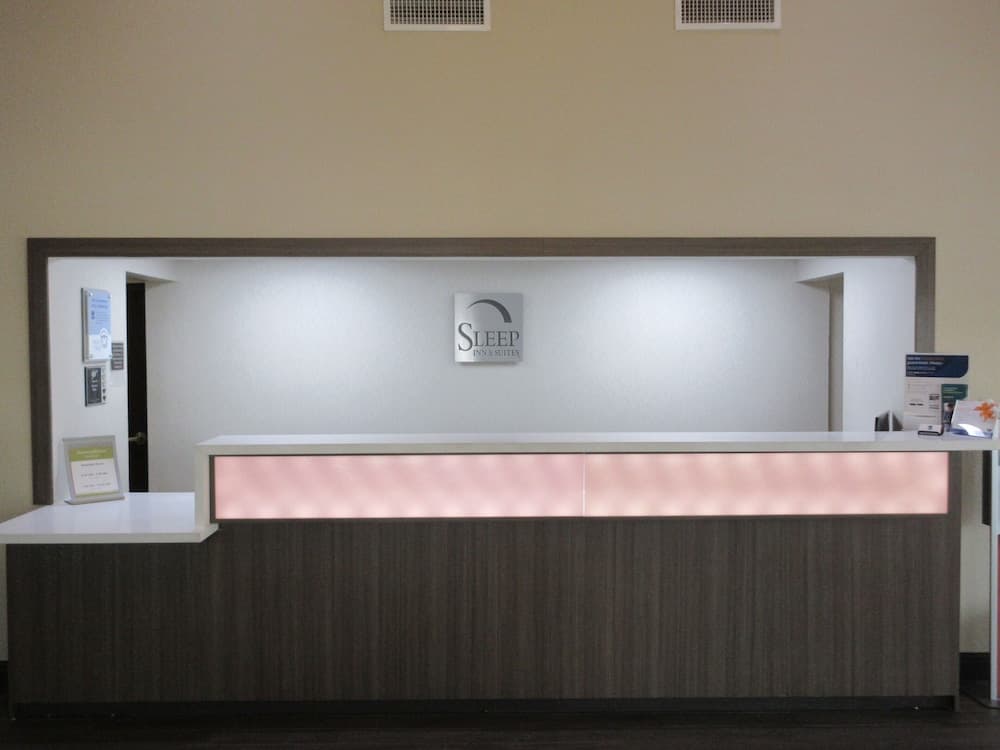 Sleep Inn & Suites Fort Lauderdale Airport interior in Dania Beach, FL — gallery photo 2