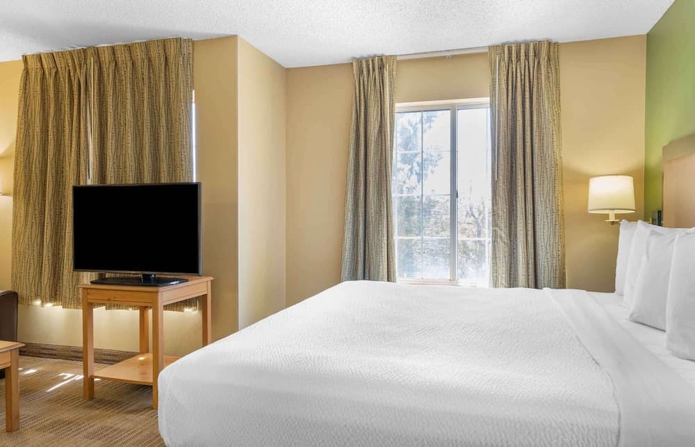 Extended Stay America Suites Los Angeles Torrance Del Amo Ci gallery photo in Torrance, CA — image 26