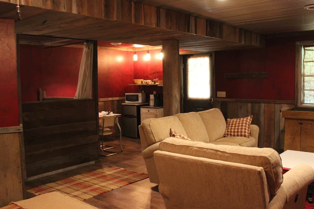 Amish Country Comfort gallery photo in Millersburg, OH — image 14