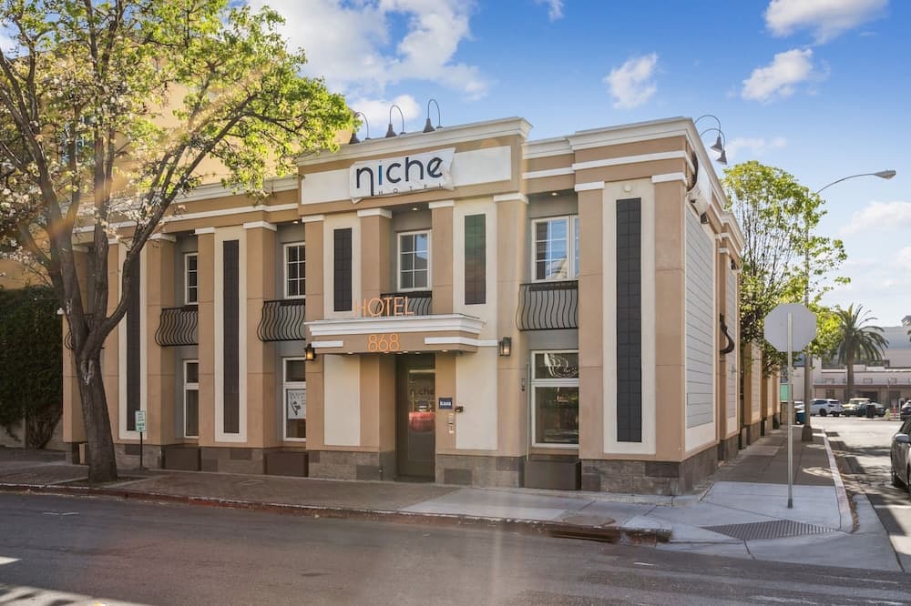 Kasa Niche Hotel Redwood City featured exterior or lobby in Redwood City, CA — similar hotel