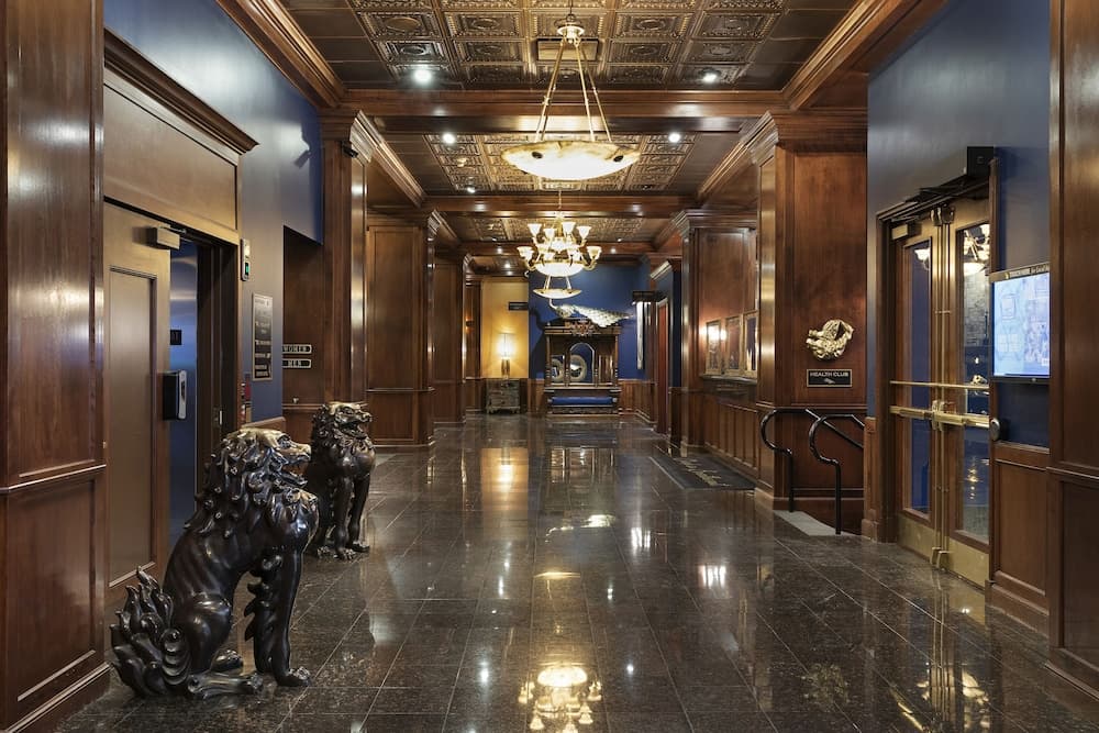 Des Lux Hotel gallery photo in Des Moines, IA — image 53