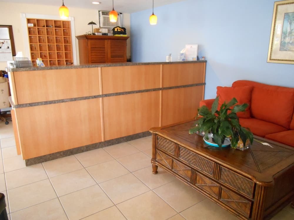 The Bayside Inn & Marina interior in Treasure Island, FL — gallery photo 2