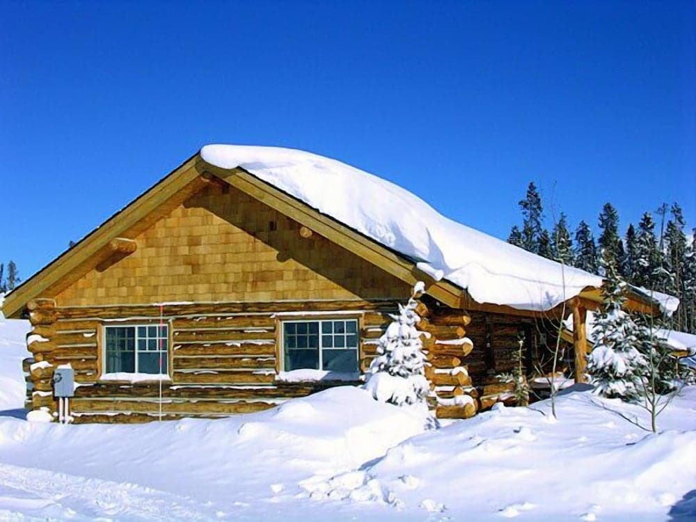 Cowboy Heaven Cabins featured exterior or lobby in Big Sky, MT — similar hotel