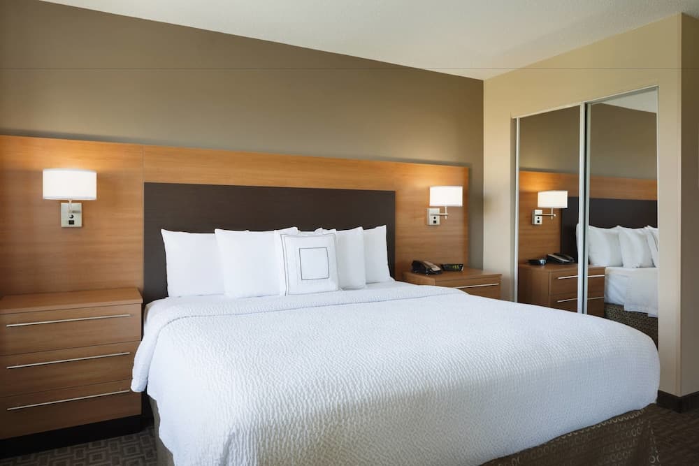 TownePlace Suites Chicago Naperville gallery photo in Naperville, IL — image 14