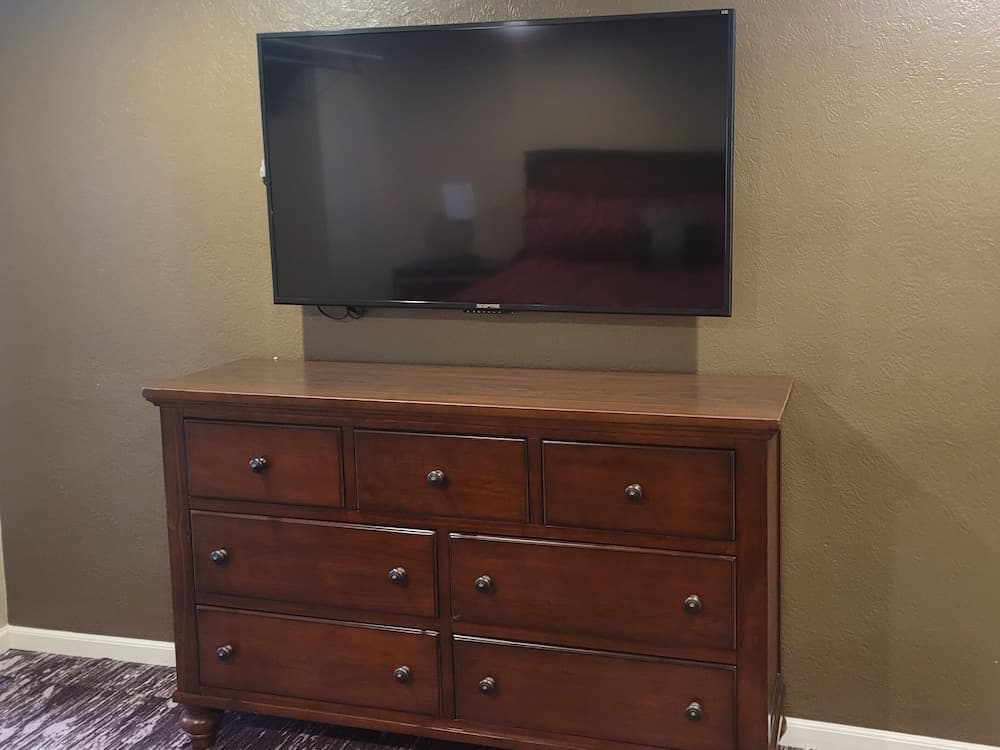 Best Inn Motel property views in Salina, KS — gallery photo 3