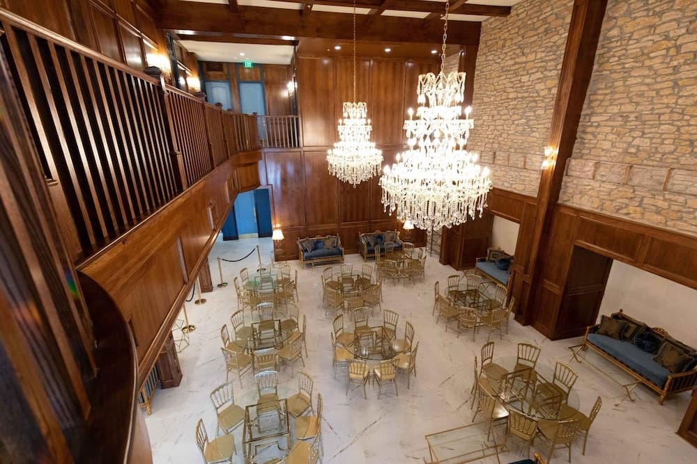 P.A. Smith Hotel property views in Navasota, TX — gallery photo 3