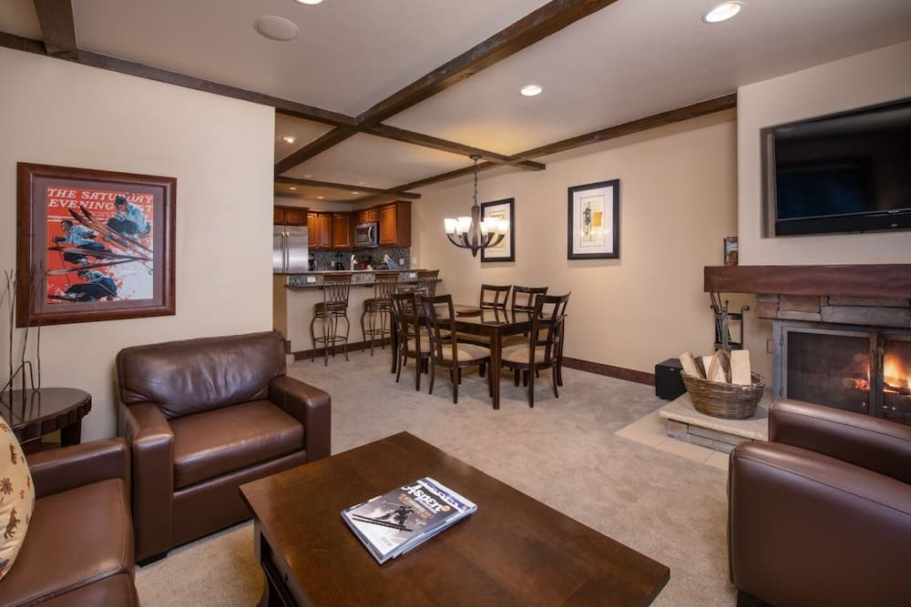 The Gant property views in Aspen, CO — gallery photo 3