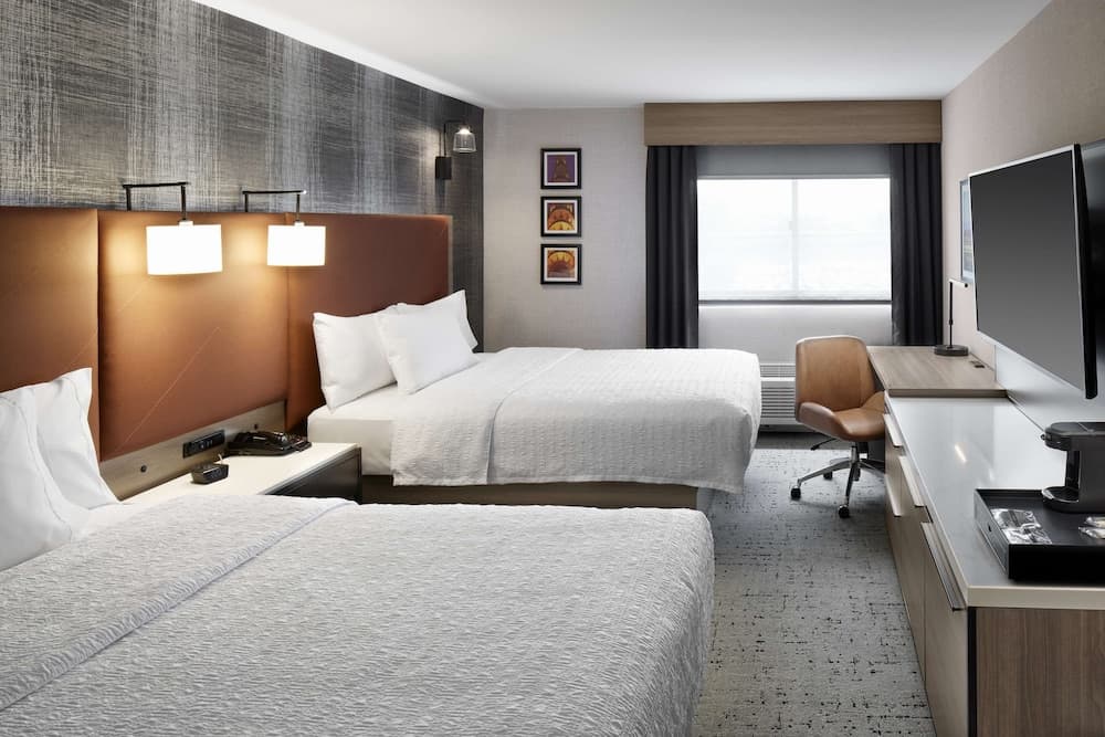 Hampton Inn Newark Airport gallery photo in Newark, NJ — image 8