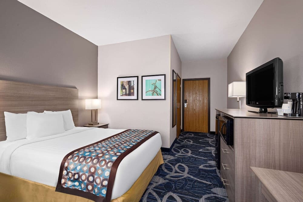 Baymont by Wyndham Waterloo gallery photo in Waterloo, IA — image 10