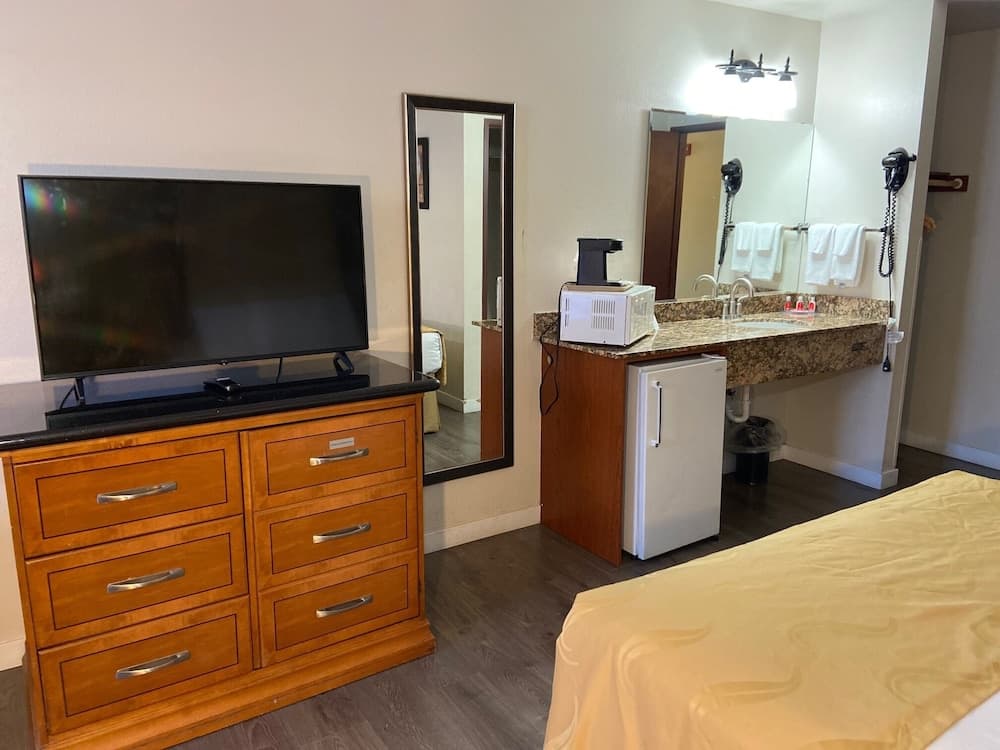 Toppenish Inn and Suites gallery photo in Toppenish, WA — image 5
