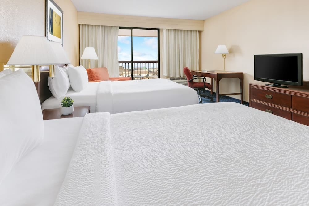 Courtyard Flint by Marriott gallery photo in Flint, MI — image 24
