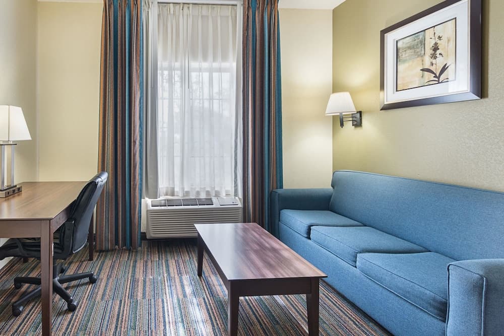 Quality Suites Temple I-35 gallery photo in Temple, TX — image 37