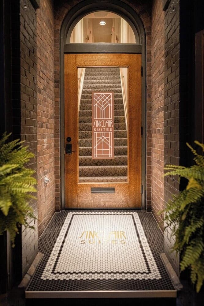 Sinclair Suites gallery photo in West Dundee, IL — image 6