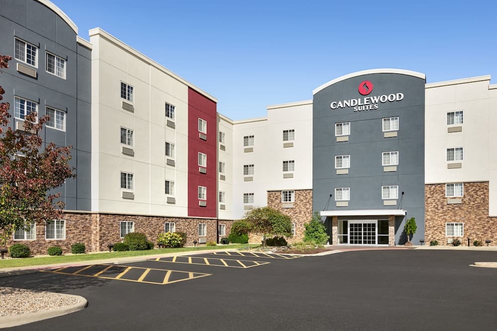 Candlewood Suites Springfield North, an IHG Hotel gallery photo in Springfield, IL — image 12