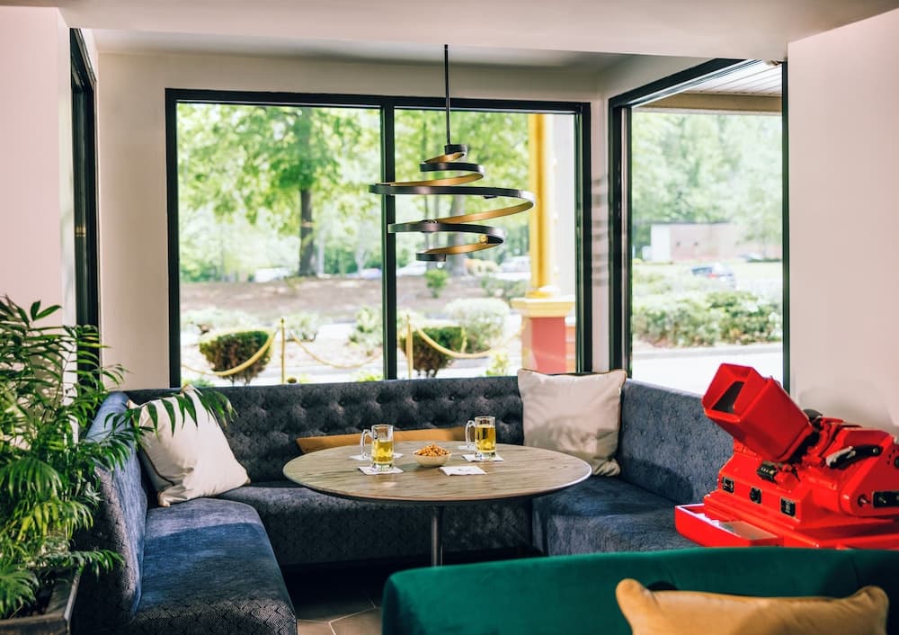 All-Movie Hotel interior in Peachtree City, GA — gallery photo 2