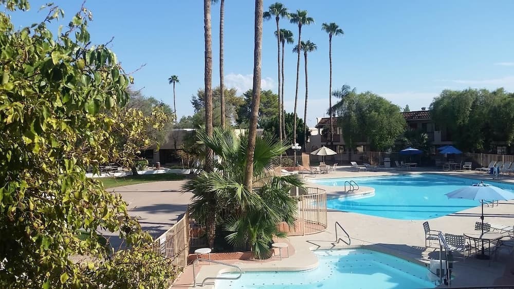 Mesa Golf Inn & Suites property views in Mesa, AZ — gallery photo 3