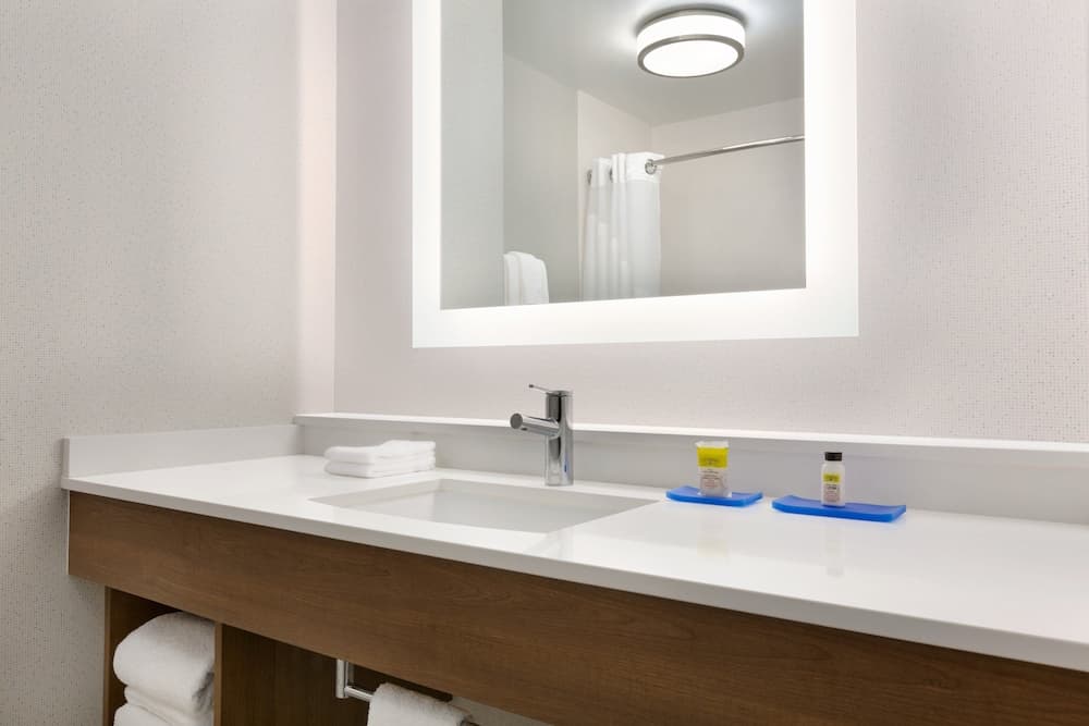 Holiday Inn Express Hotel & Suites Merced by IHG gallery photo in Merced, CA — image 14