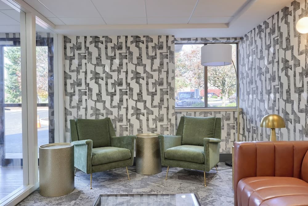 Lititz Pointe Inn and Suites interior in Lititz, PA — gallery photo 2