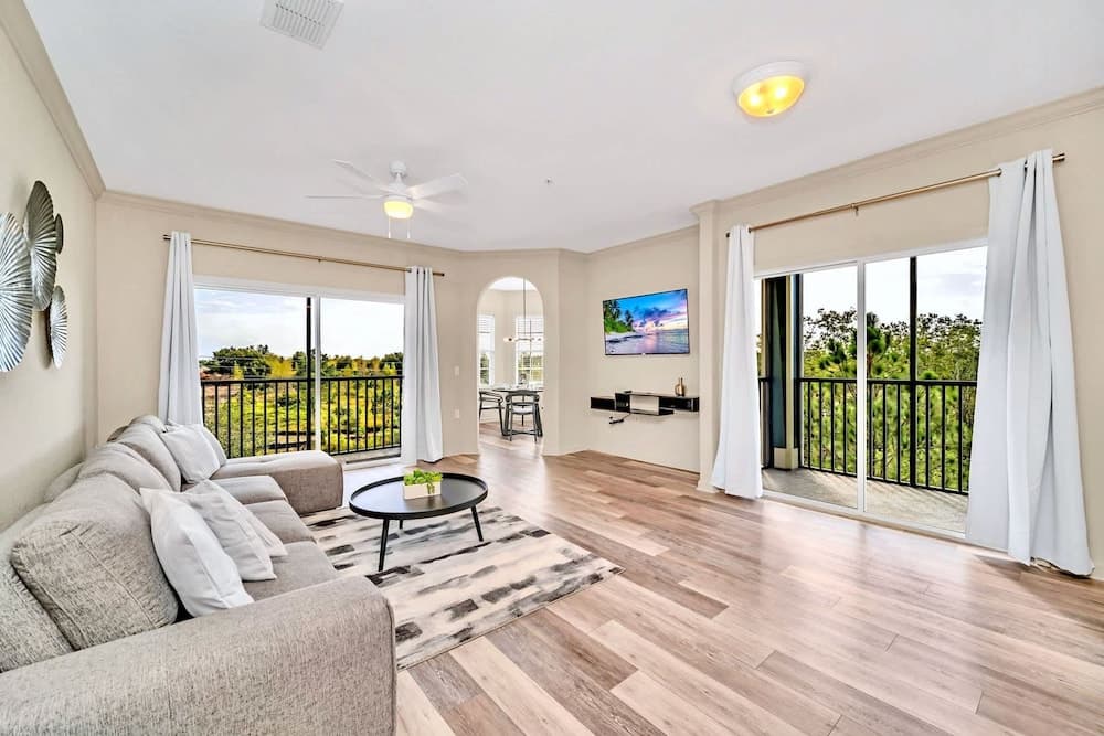 Modern Pet-friendly 2BR Condo6 Mins From Disney — hotel in Winter Garden, Florida