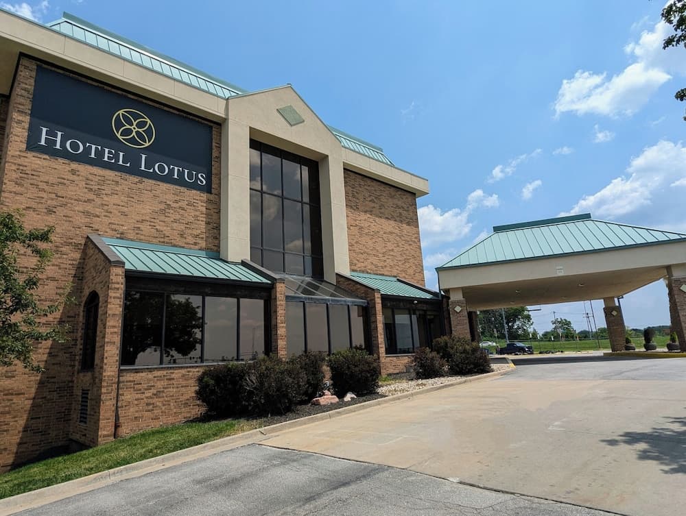 Hotel Lotus Kansas City Stadium gallery photo in Kansas City, MO — image 7
