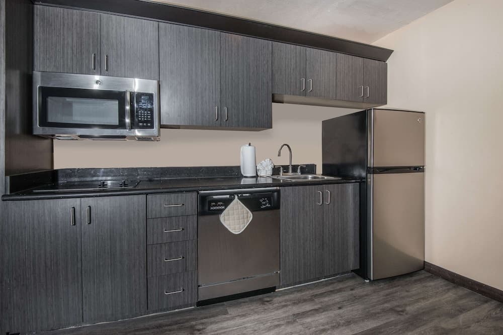 Hawthorn Suites by Wyndham Las Vegas/Henderson gallery photo in Henderson, NV — image 15