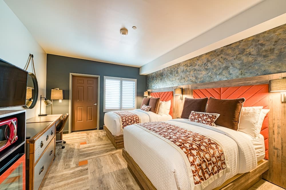 Hotel Lexen - Newhall gallery photo in Newhall, CA — image 57