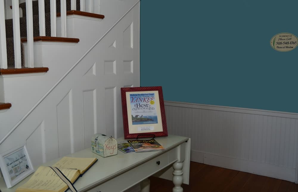 Beach Breeze Inn gallery photo in Falmouth, MA — image 57
