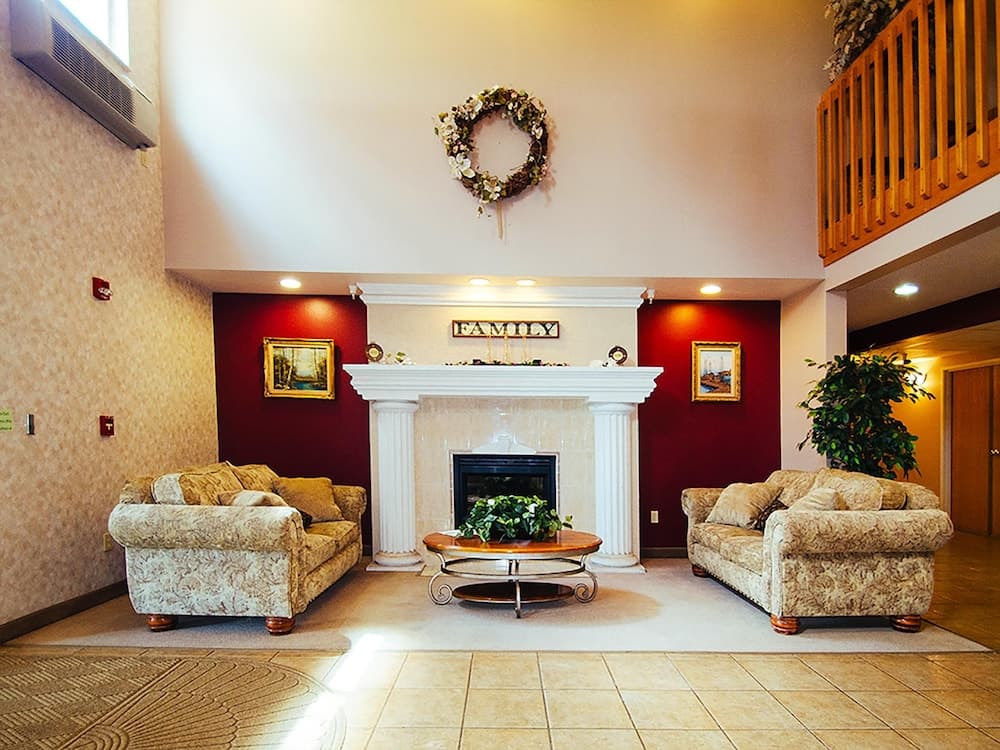 Urbana Inn & Suites property views in Urbana, IA — gallery photo 3