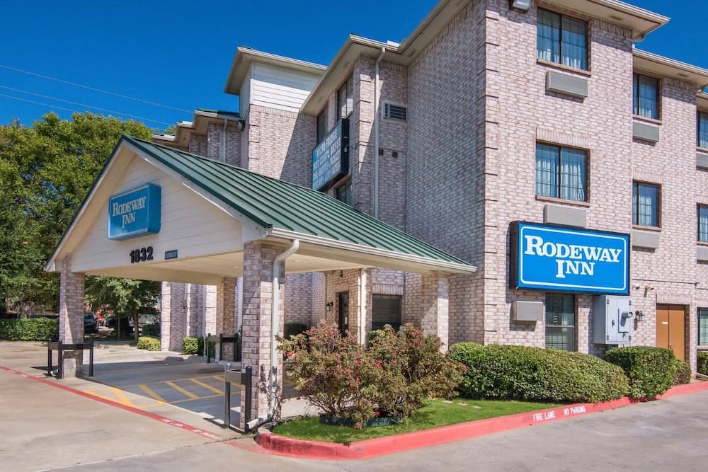 Rodeway Inn Carrollton I-35E gallery photo in Carrollton, TX — image 27