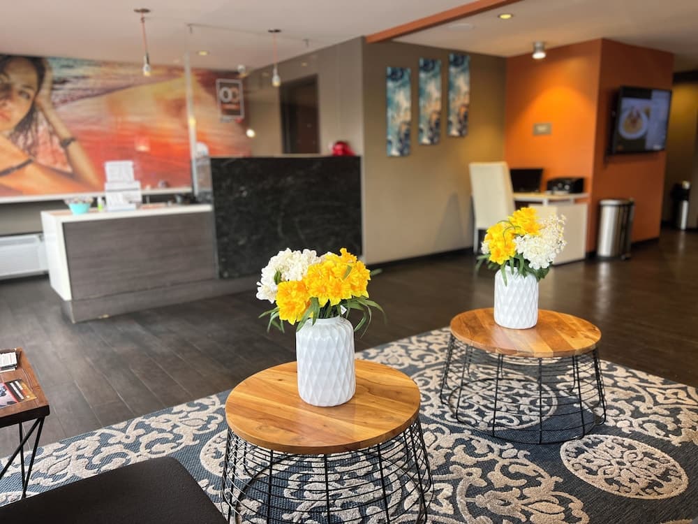 OC Hotel Costa Mesa interior in Costa Mesa, CA — gallery photo 2