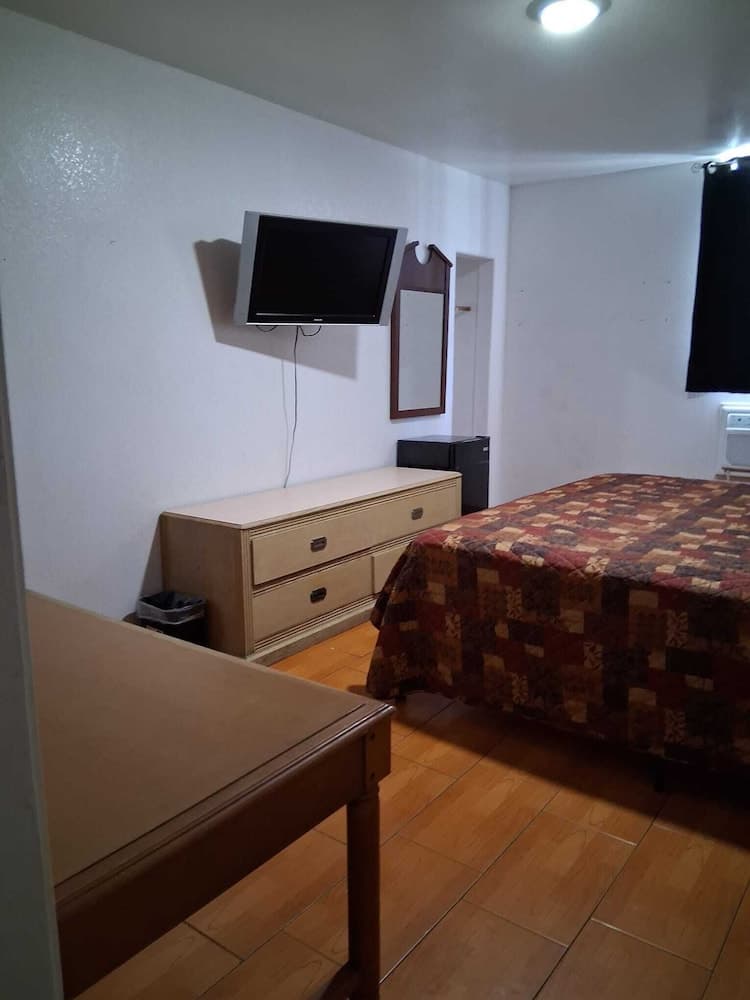 Hotel O Colonial Inn Brownsville Tx gallery photo in Brownsville, TX — image 19
