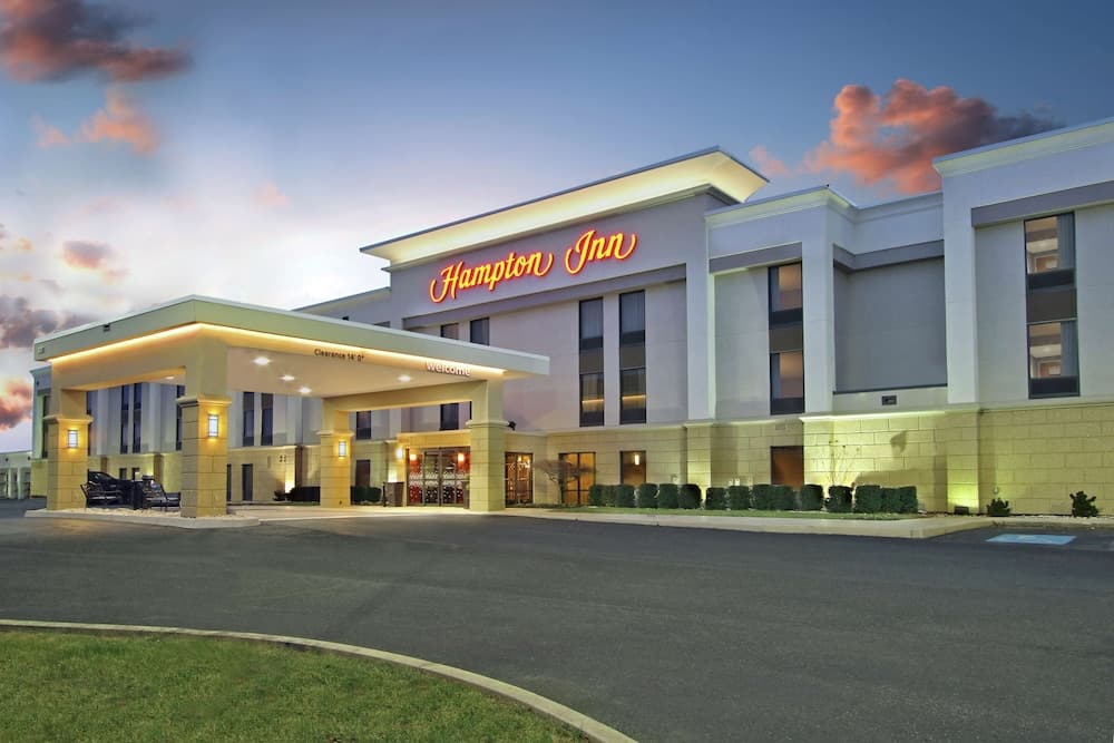 Hampton Inn Hagerstown-I-81 featured exterior or lobby in Hagerstown, MD — similar hotel