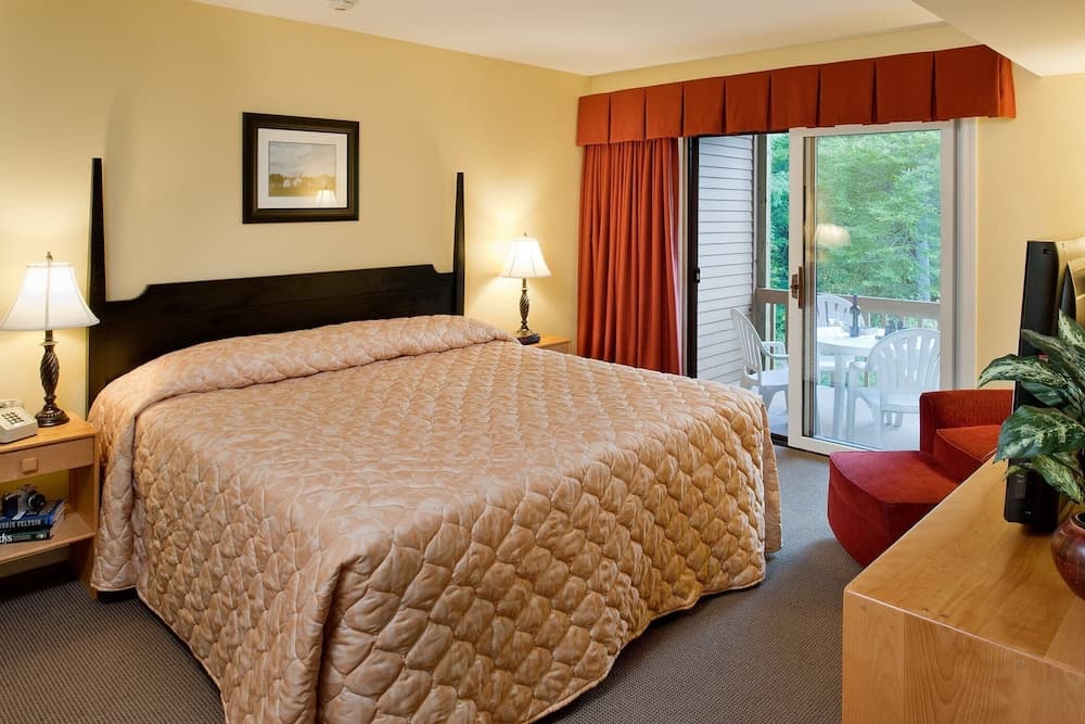 The Summit Resort gallery photo in Laconia, NH — image 13