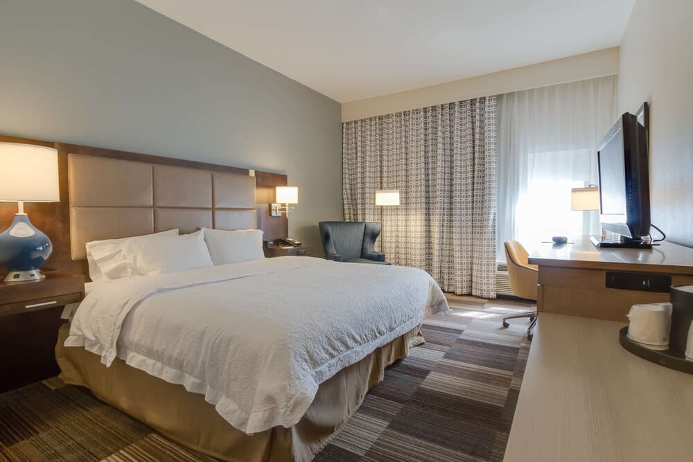 Hampton Inn Bellevue / Nashville-I-40 West property views in Nashville, TN — gallery photo 3