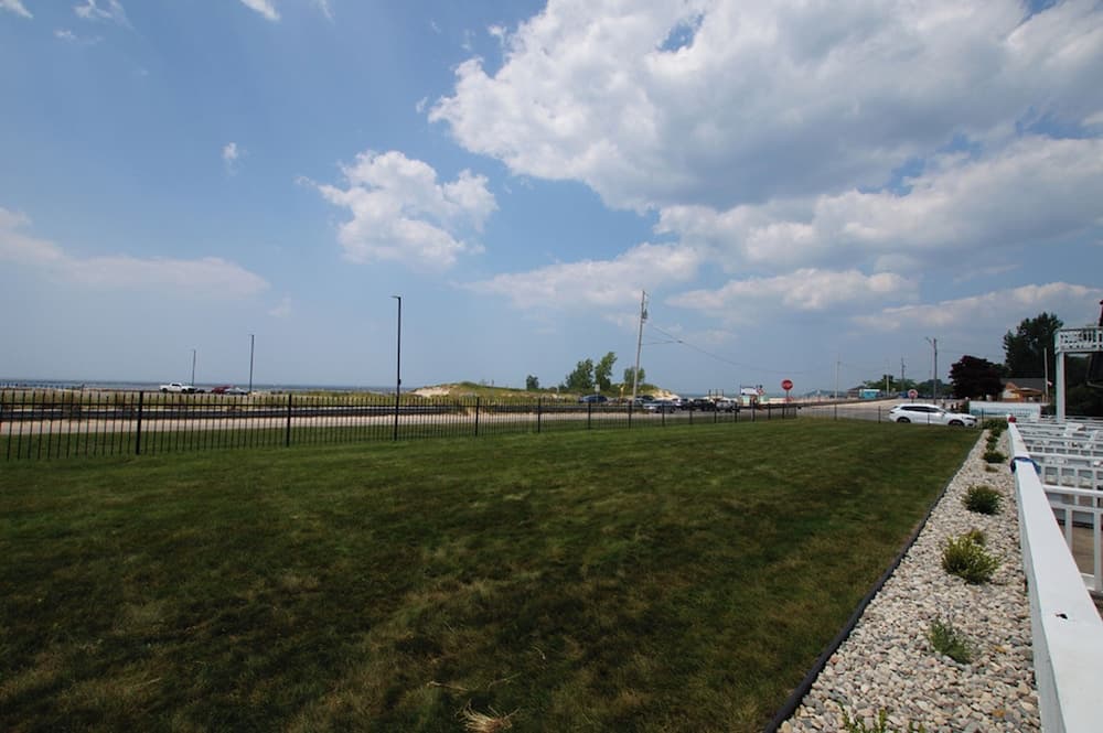 Snyder's Shoreline Inn gallery photo in Ludington, MI — image 94